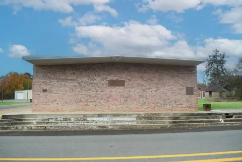 Adaptable Commercial Building in Cushing