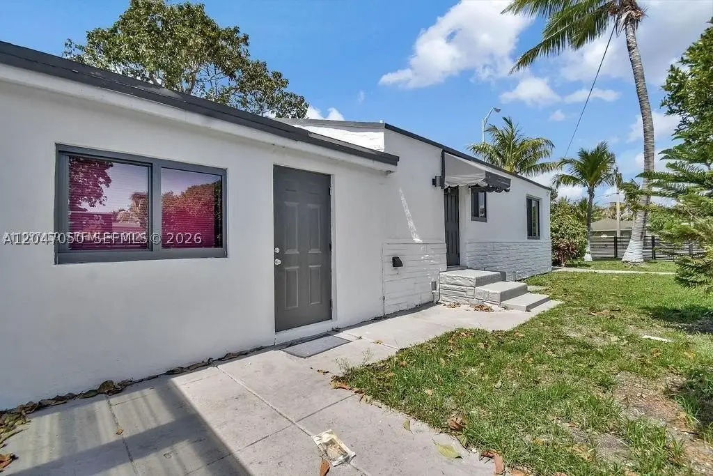 1102 103Rd St, Miami, FL 33150