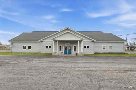 Albion Commercial Property on High-Traffic