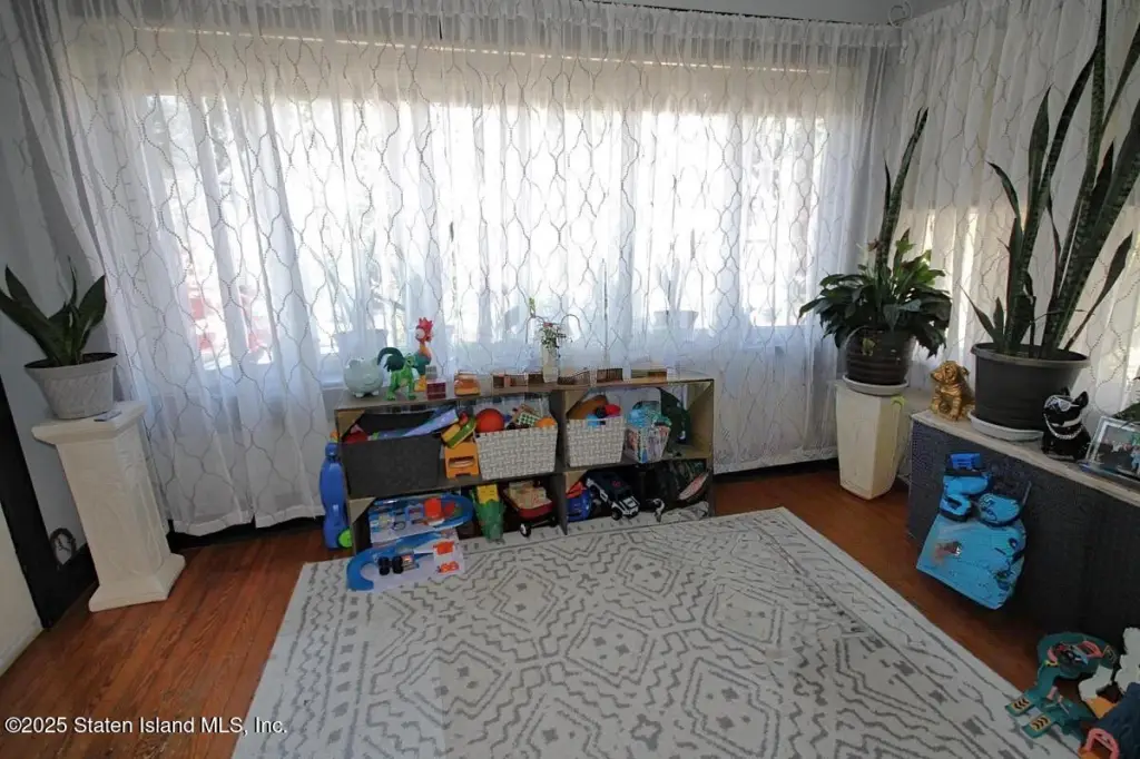 Picture 5