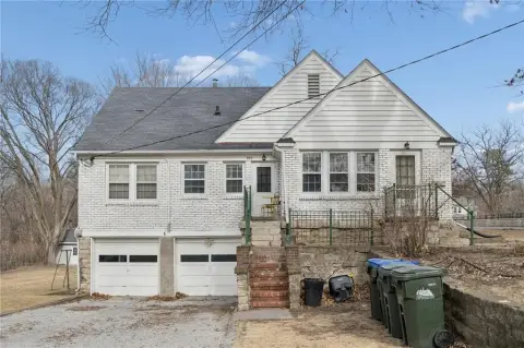 Iowa City Duplex with Charm
