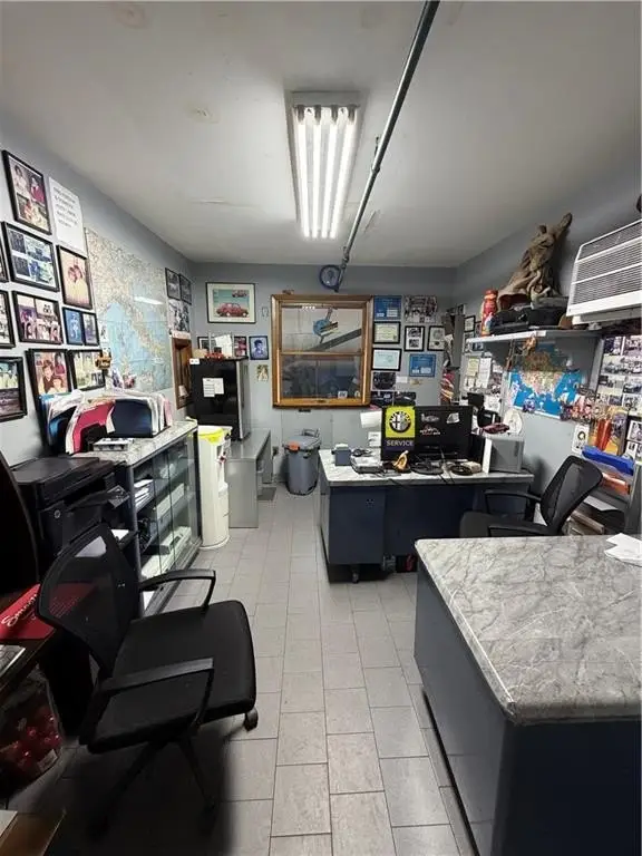 Picture 10