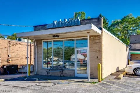 Turnkey Salon in Middleburg Heights