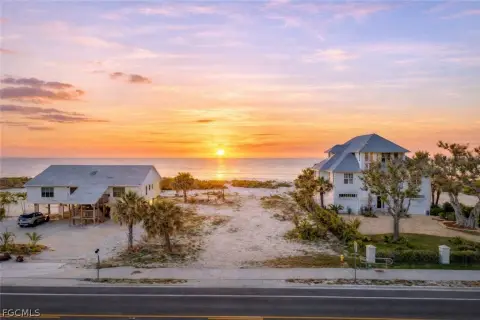 Beachfront Land in Fort Myers