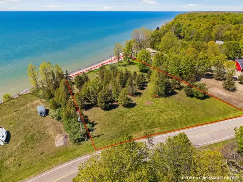 Lake Michigan Waterfront Land
