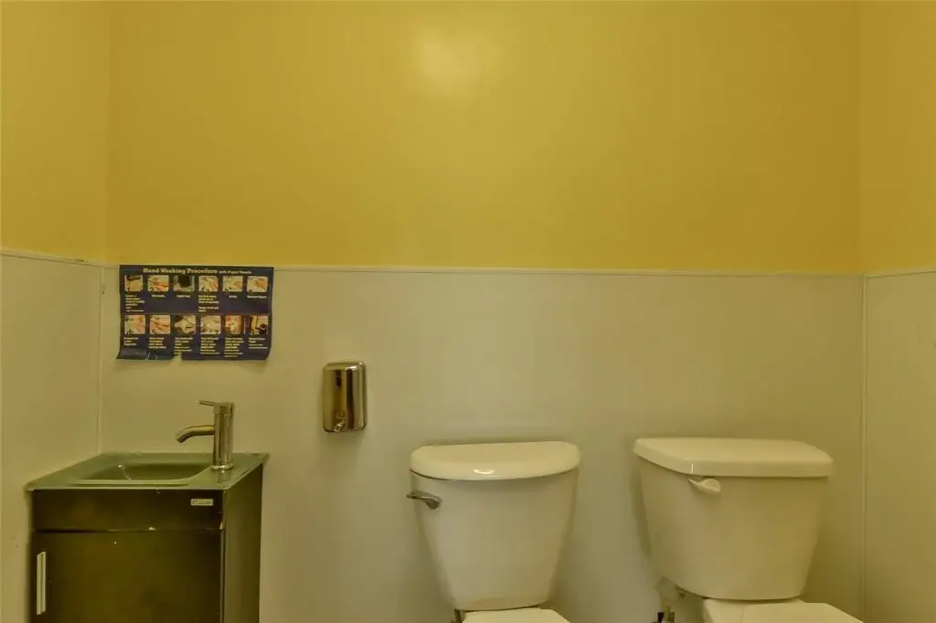 Picture 30