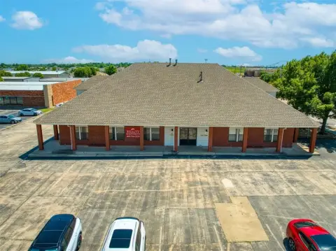 Four-Suite Office Property