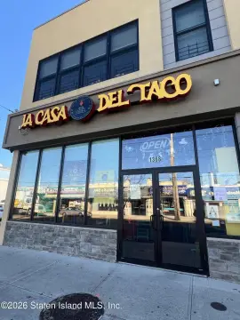 Turnkey Restaurant Opportunity on Staten Island