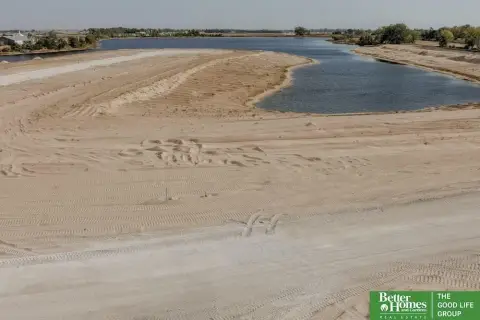 Lakefront Residential Lots in Fremont