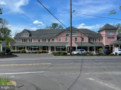 Retail Storefront in Yardley Boro