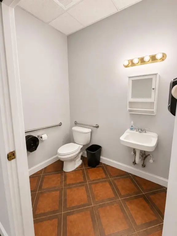 Picture 5