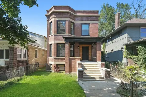 Renovated Chicago Two-Unit Building