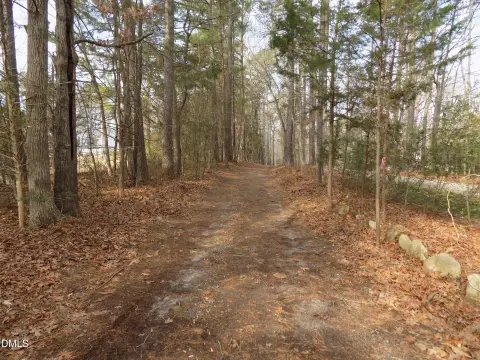 Unrestricted Acreage with Garage