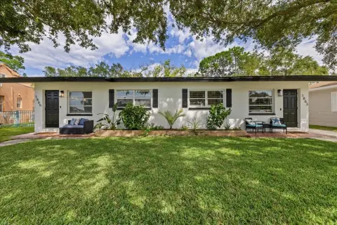Renovated Duplex with Trail Access