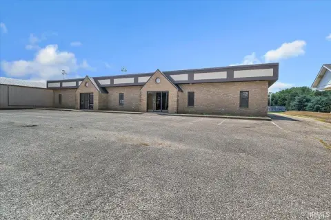 Rockport Commercial Space For Rent