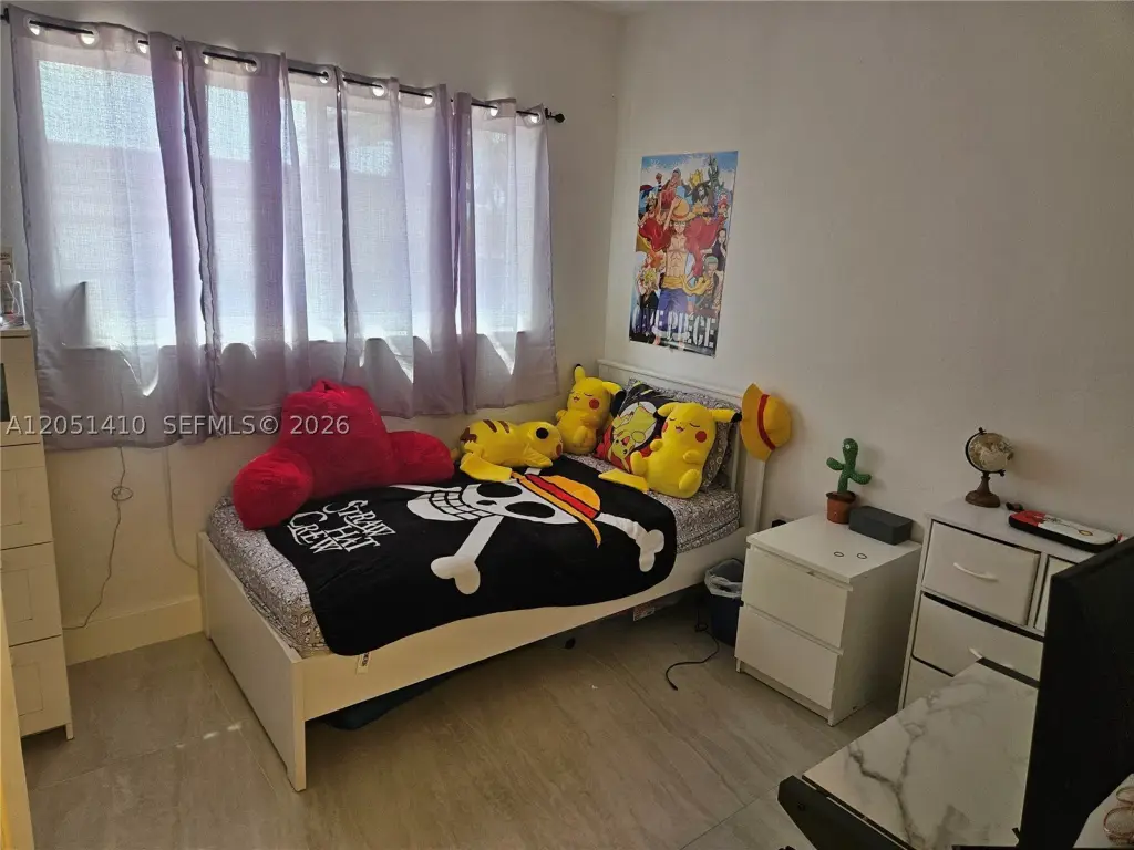Picture 12