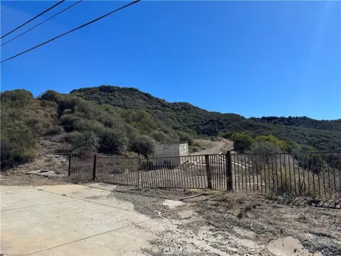 Calabasas Vacant Land Opportunity