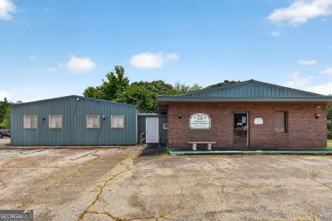 Medical Office Space with Exam Rooms