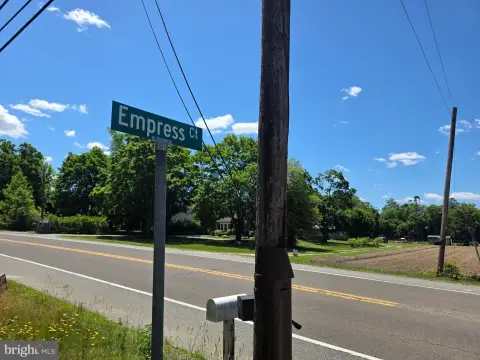 Colonial Duplex