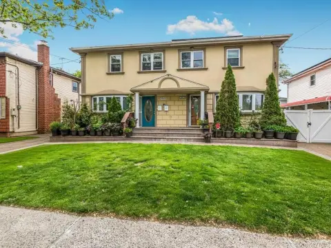Two-Unit Duplex with Private Deck