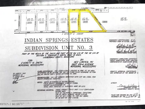 Residential Land in Collinsville, MS