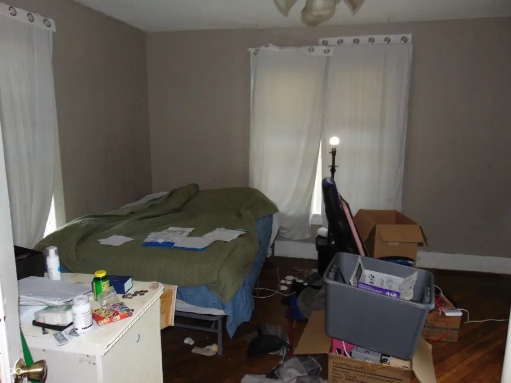 Picture 18