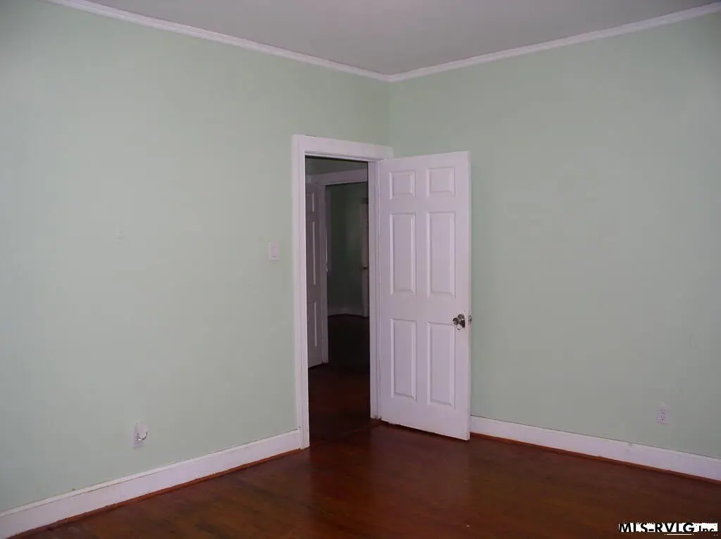 Picture 30