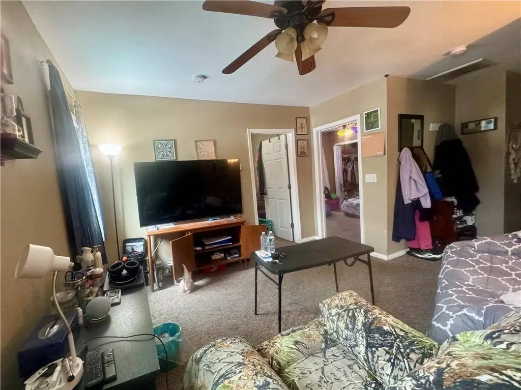 Picture 19