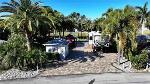 Lakefront RV Lot in Resort