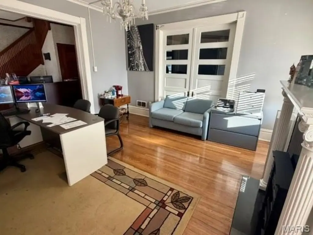 Picture 7