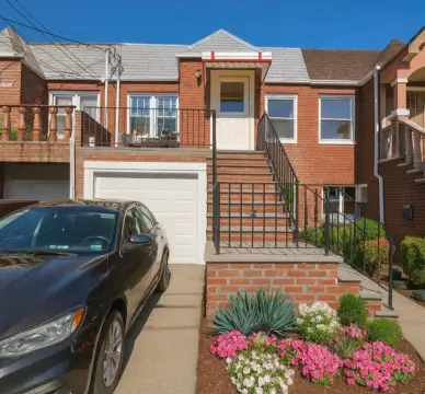 Brooklyn Multi-Unit Home Near JFK