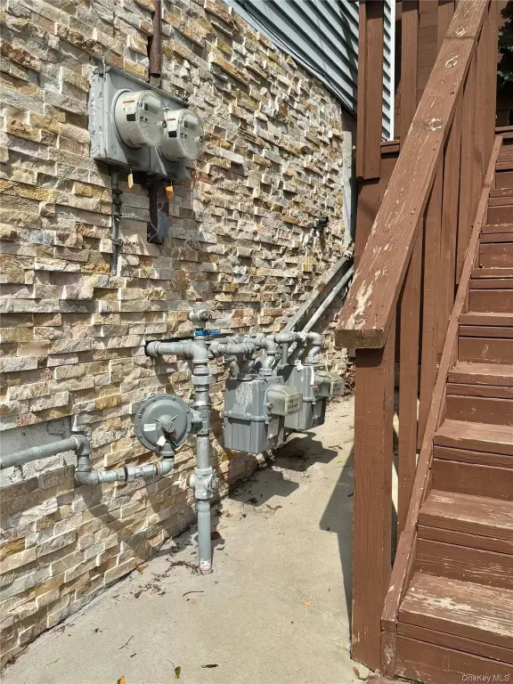 Picture 19