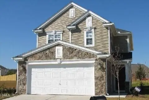 Spacious 4-Bedroom Home For Rent