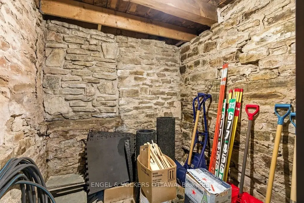 Picture 48