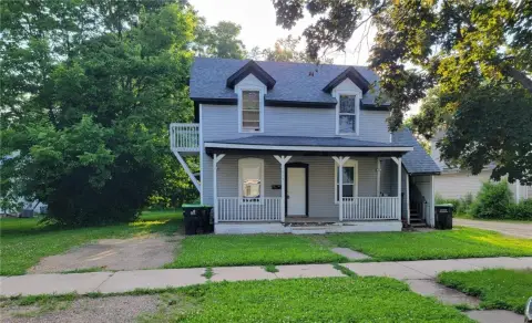 Updated Duplex Near UW-Stout