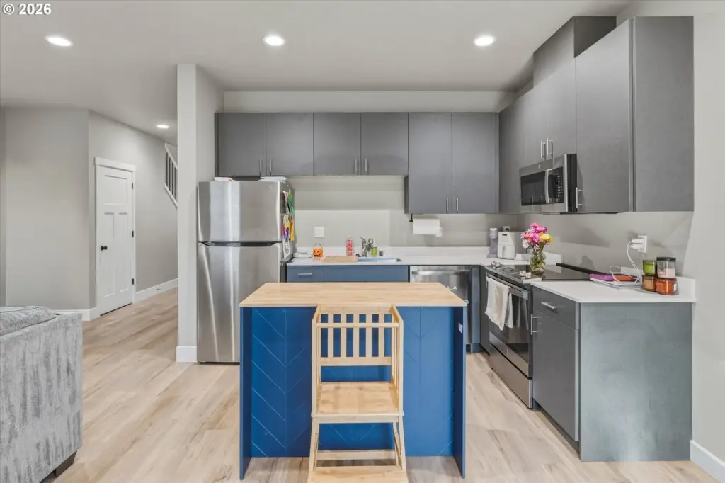 Picture 12