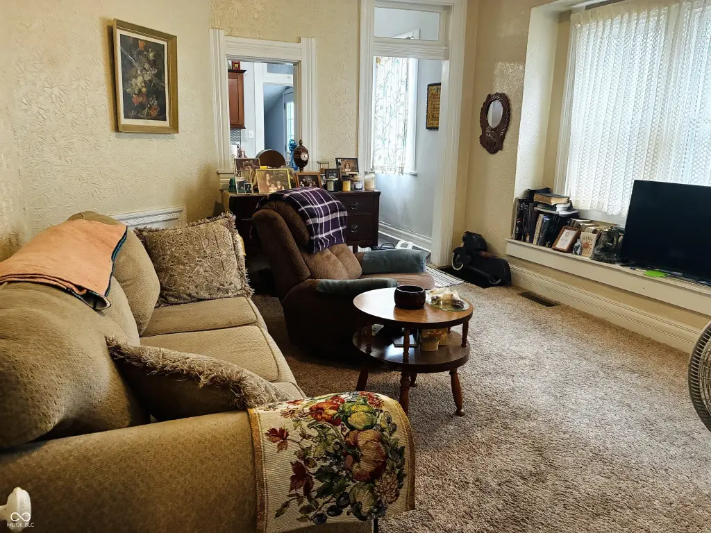 Picture 4