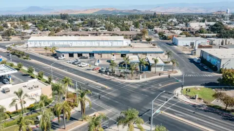 Dinuba Commercial Center For Sale