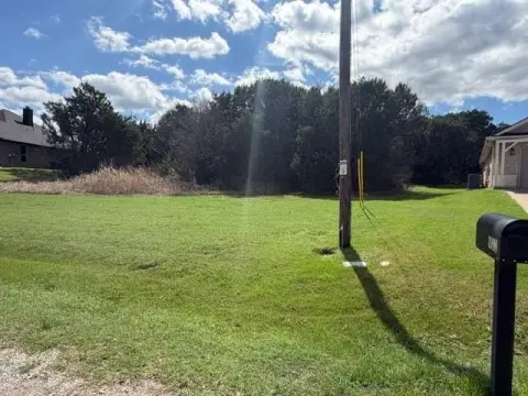 Residential Land in Indian Harbor