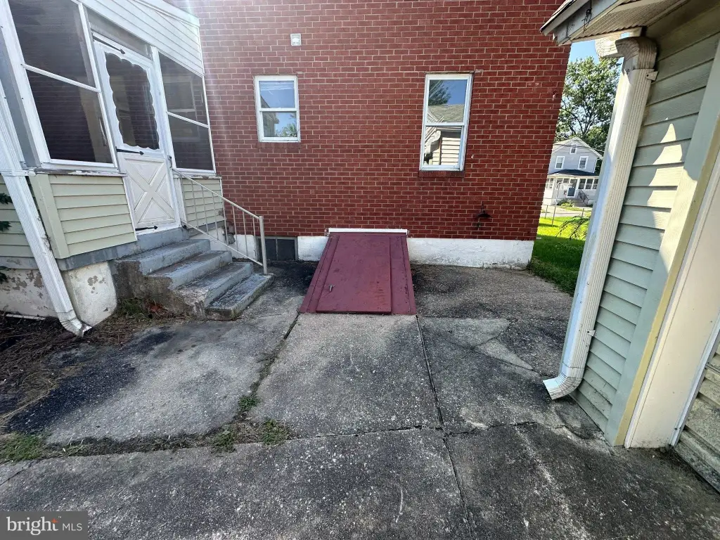 Picture 19