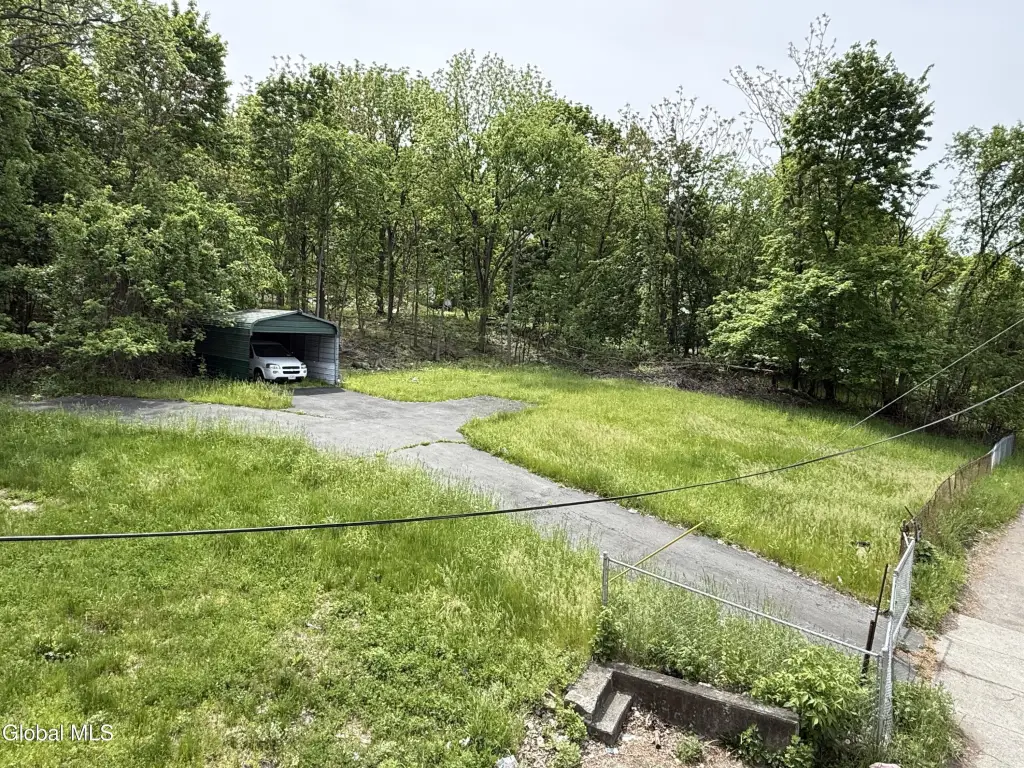 Picture 9