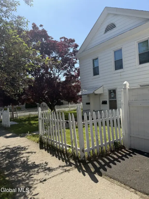 Picture 2