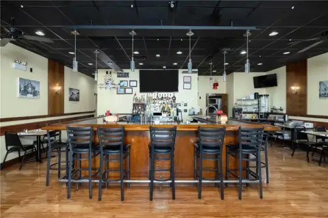 Restaurant and Bar Opportunity