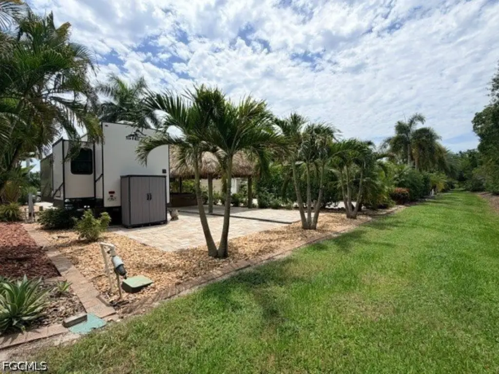 Picture 10