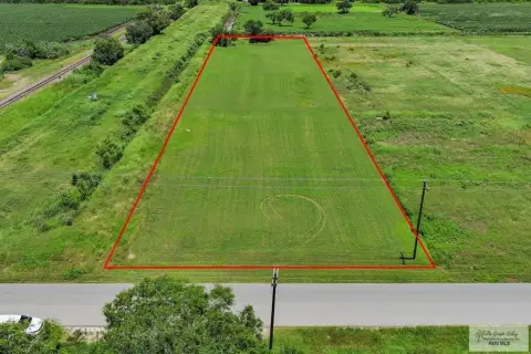 Residential Lot in Lozano, TX