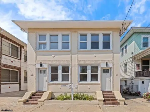 Renovated Duplex Near Beach