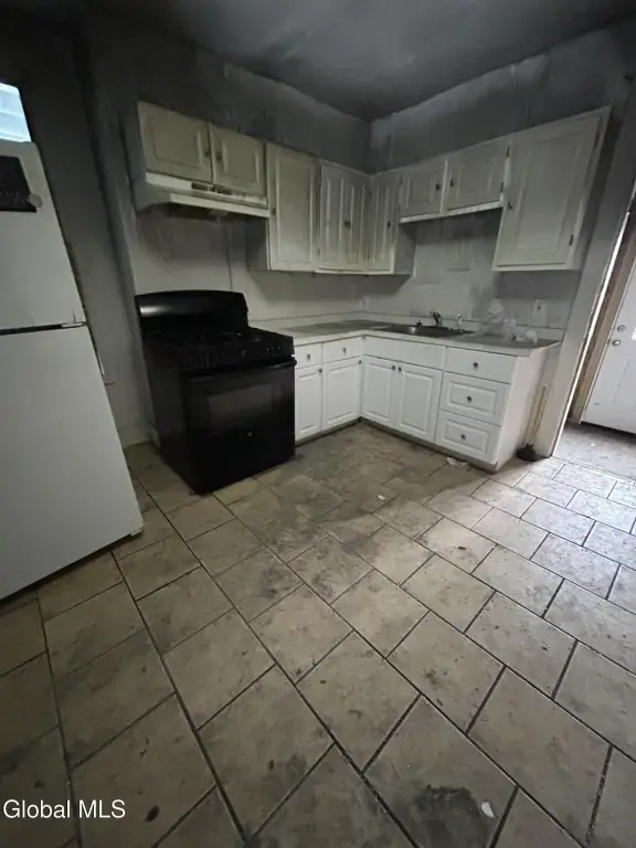 Picture 2