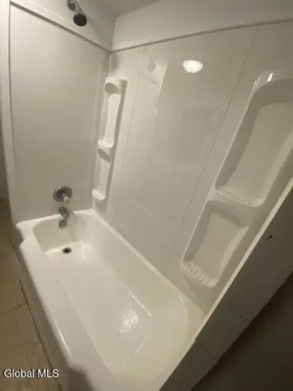 Picture 38