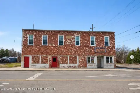 Mixed-Use Retail and Apartments