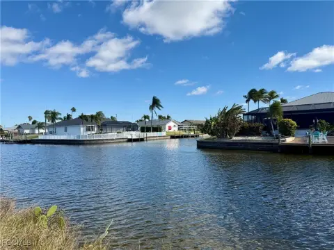 Gulf Access Lot in Cape Coral